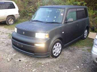 2003 Toyota bB Pics