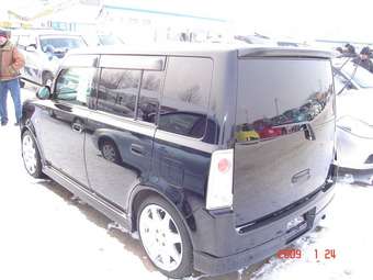 2003 Toyota bB Pics