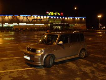 2003 Toyota bB Pictures