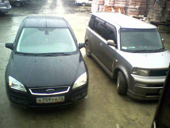 2003 Toyota bB Photos