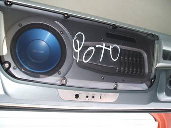 2003 Toyota bB Photos