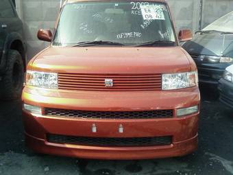 2003 Toyota bB Photos