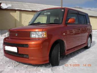 2003 Toyota bB Photos