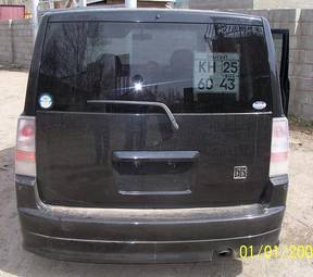 2003 Toyota bB Pictures