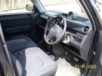 2003 Toyota bB Photos