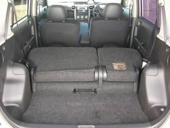 2003 Toyota bB Images