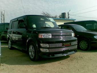 2003 Toyota bB Pics