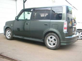 2003 Toyota bB Pictures