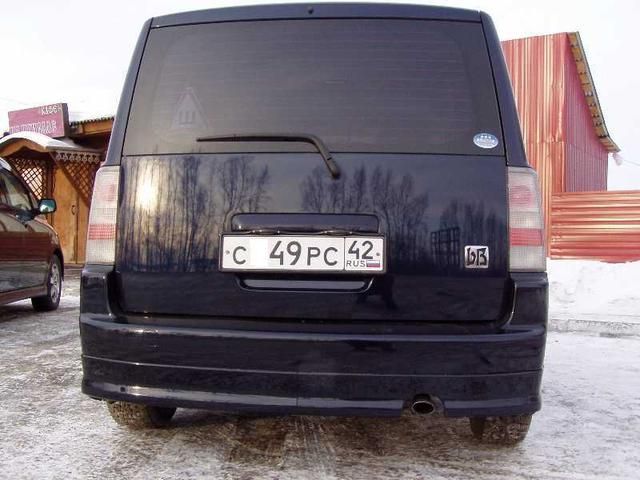 2004 Toyota bB