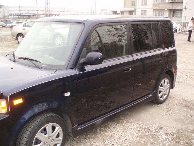 2004 Toyota bB