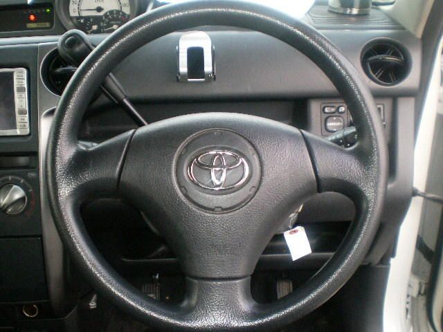 2004 Toyota bB