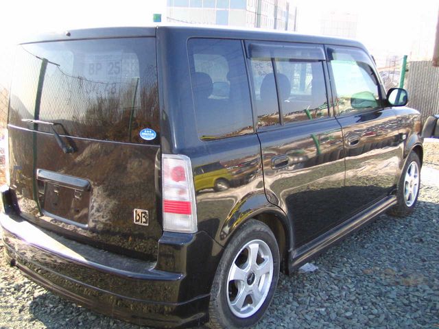 2004 Toyota bB