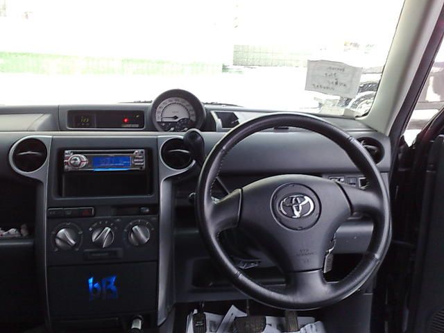 2004 Toyota bB