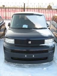2004 Toyota bB Photos