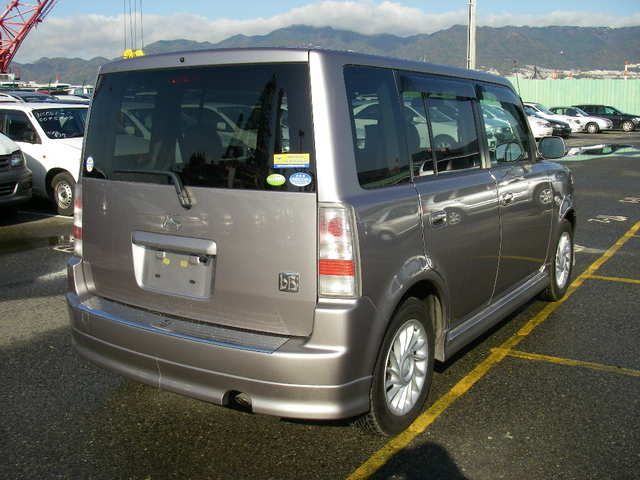 2005 Toyota bB