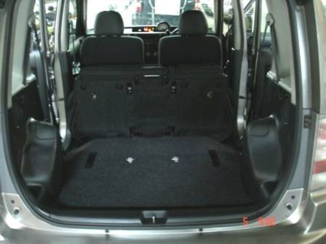 2005 Toyota bB