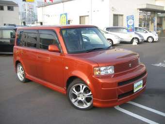 2005 Toyota bB Pictures