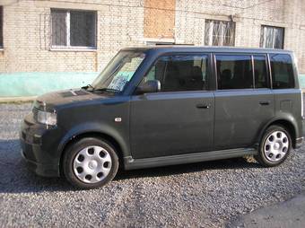 2005 Toyota bB Photos