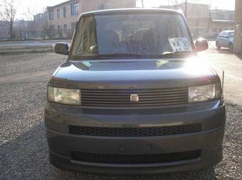 2005 Toyota bB Photos