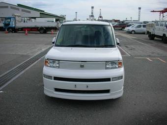 2005 Toyota bB Pictures