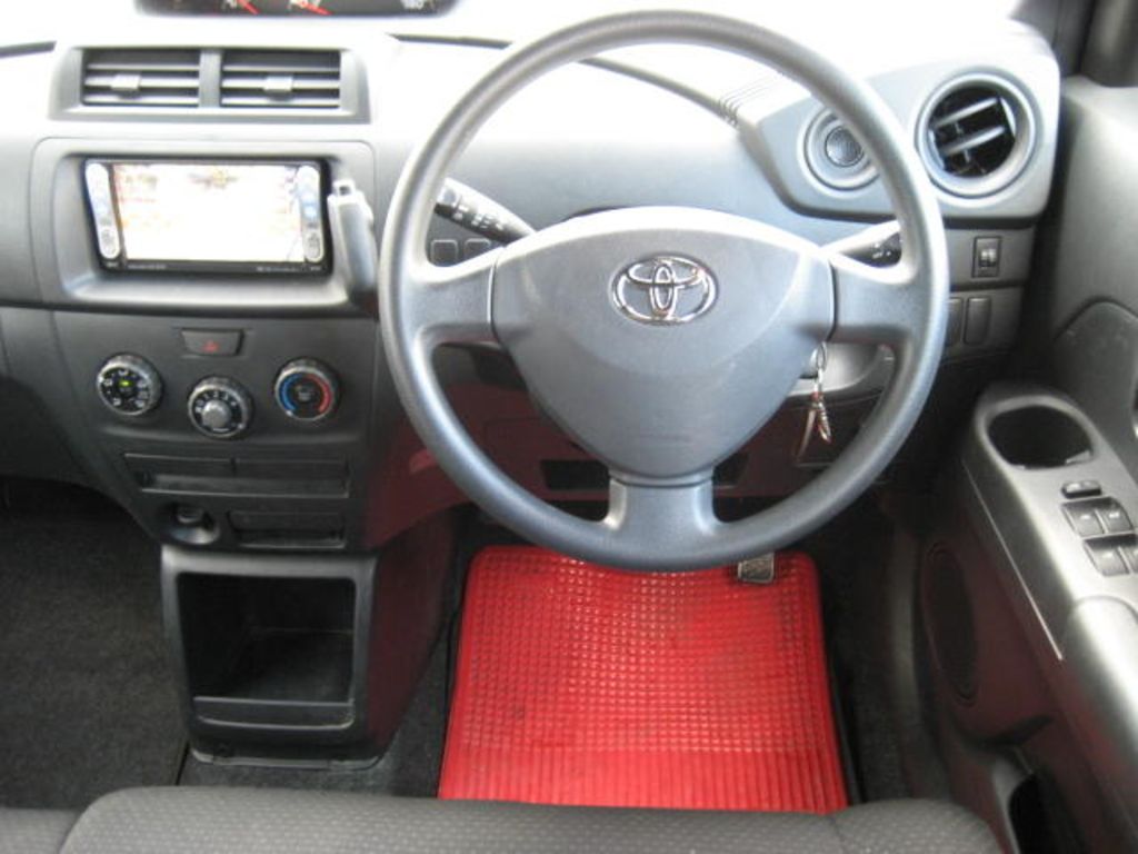 2006 Toyota bB