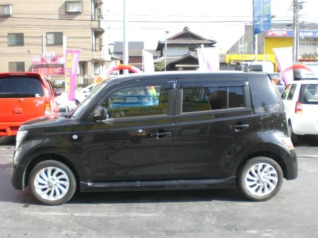2006 Toyota bB