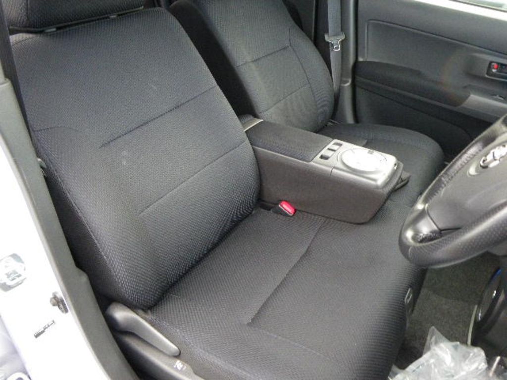 2006 Toyota bB