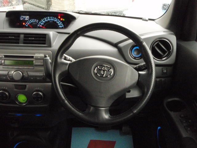 2006 Toyota bB