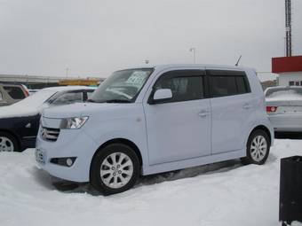 2006 Toyota bB Pictures