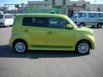 2006 Toyota bB Pictures