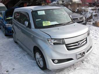 2006 Toyota bB Photos