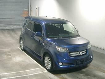 2006 Toyota bB Photos
