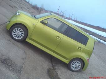 2006 Toyota bB Photos