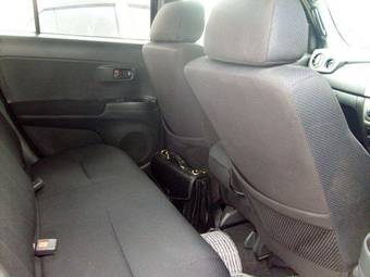 2006 Toyota bB Images