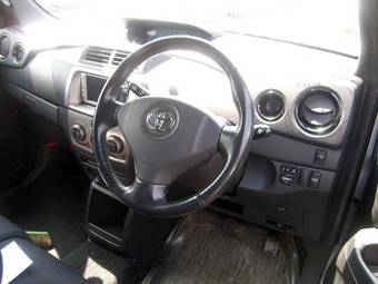 2006 Toyota bB Pics
