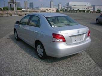 2005 Toyota Belta Images