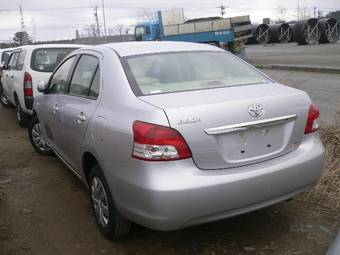 2005 Toyota Belta Wallpapers