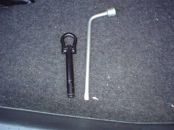 2005 Toyota Belta Pics