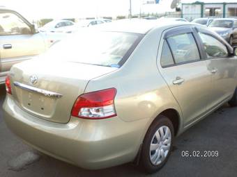 2005 Toyota Belta Pics
