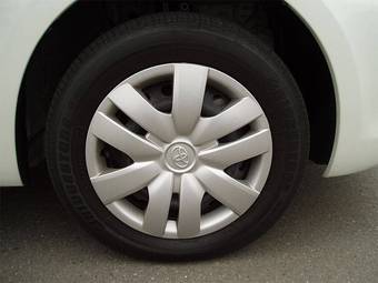 2005 Toyota Belta For Sale