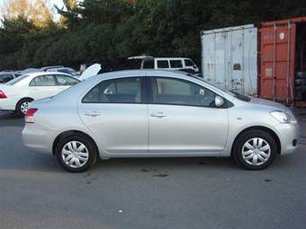 2005 Toyota Belta For Sale