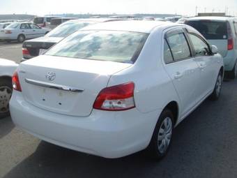 2005 Toyota Belta Wallpapers