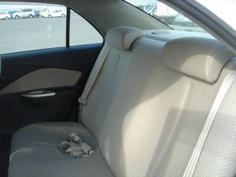 2005 Toyota Belta Images