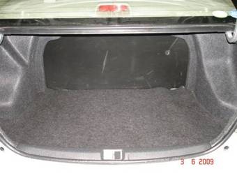 2005 Toyota Belta Photos