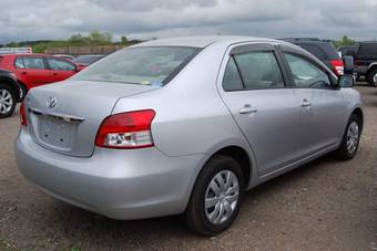 2005 Toyota Belta For Sale
