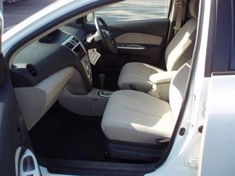 2005 Toyota Belta For Sale
