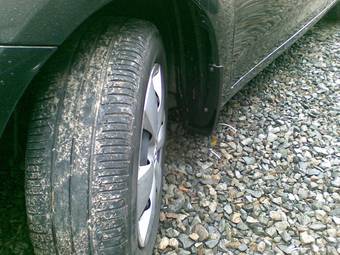 2005 Toyota Belta Pictures