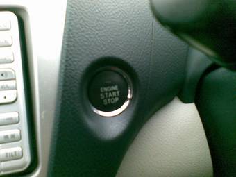 2005 Toyota Belta Pictures