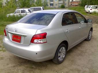 2005 Toyota Belta Wallpapers