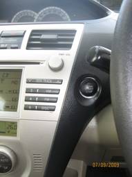 2005 Toyota Belta Pictures